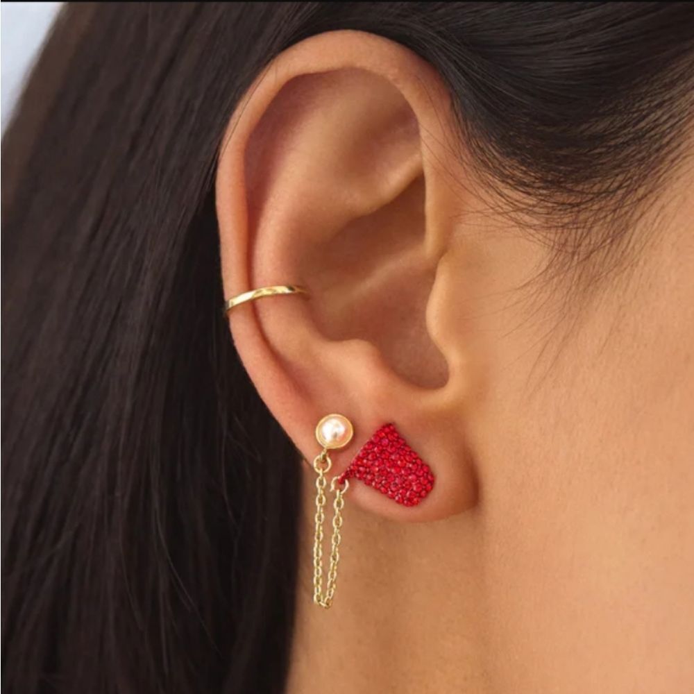 NWOT BaubleBar Nothing But Cup Chain Stud Earrings Red Solo Cup Pearl Beer Pong
